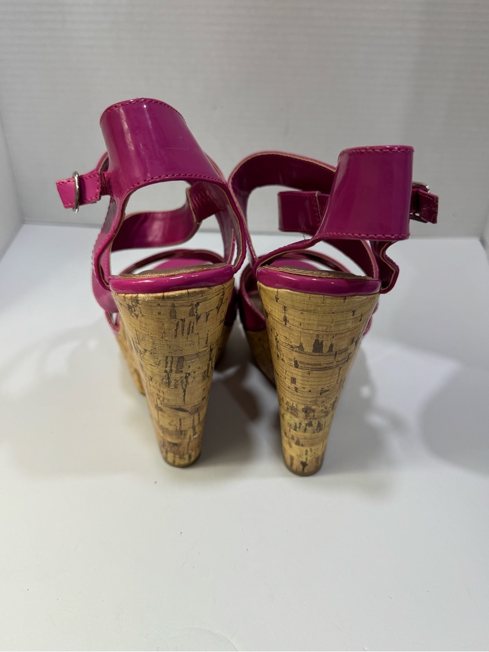 Chinese Laundry Fuchsia Strappy Wedge Sandals Sz 9M - Picture 3 of 6